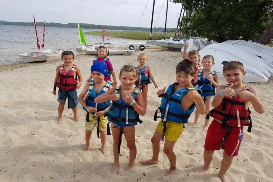 Camping Lou Broustaricq - Maeva Hotel Сангине Екстериор снимка
